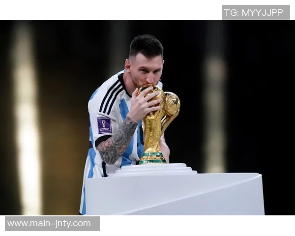 梅西荣誉之争再起东区冠军是否算作独立奖杯引发热议